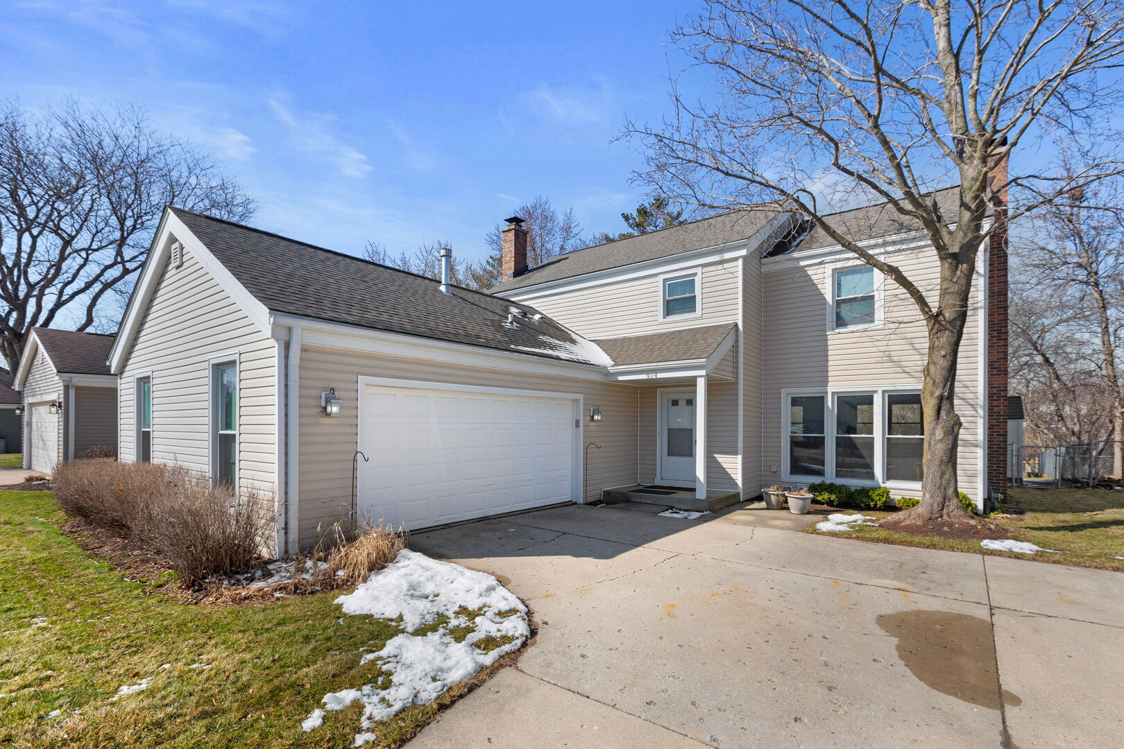 924 Shambliss Lane, Buffalo Grove, IL 60089