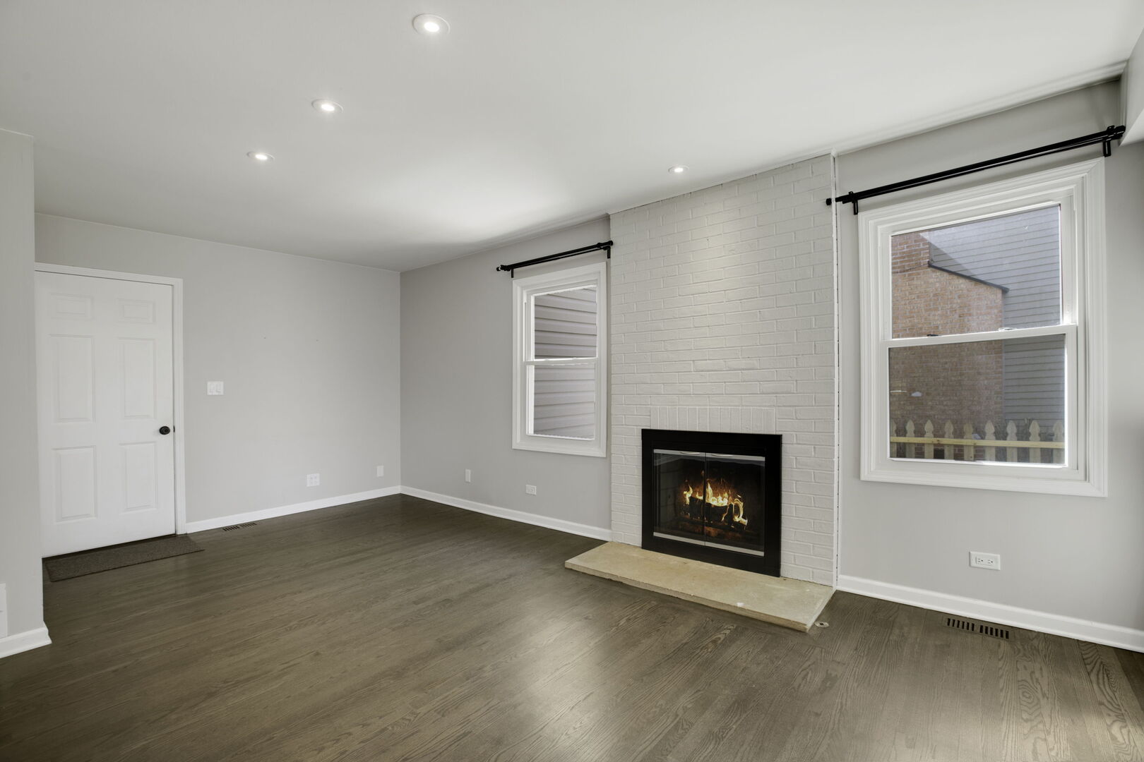 924 Shambliss Lane, Buffalo Grove, IL 60089