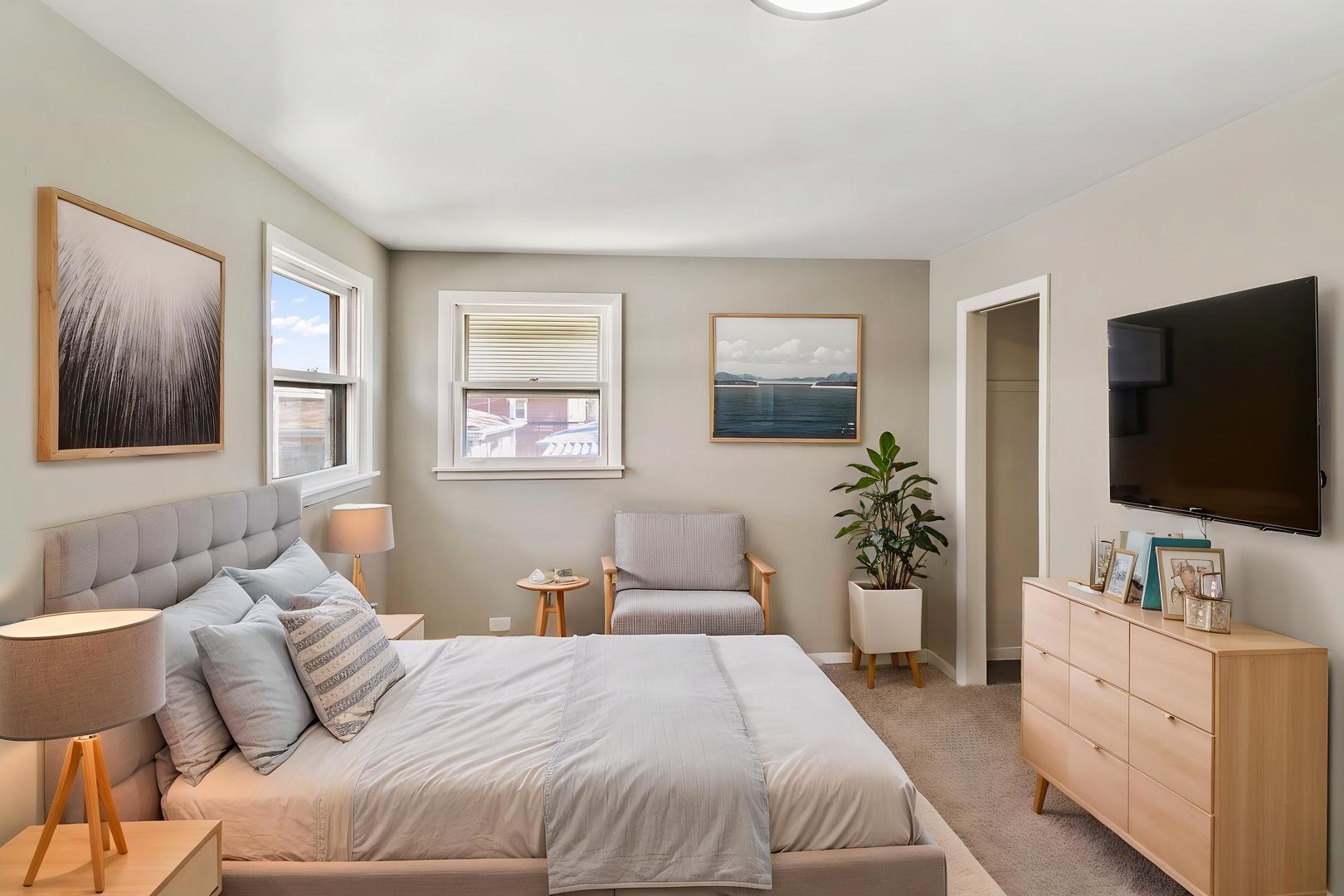 5445 S 73rd Court, Summit, IL 60501