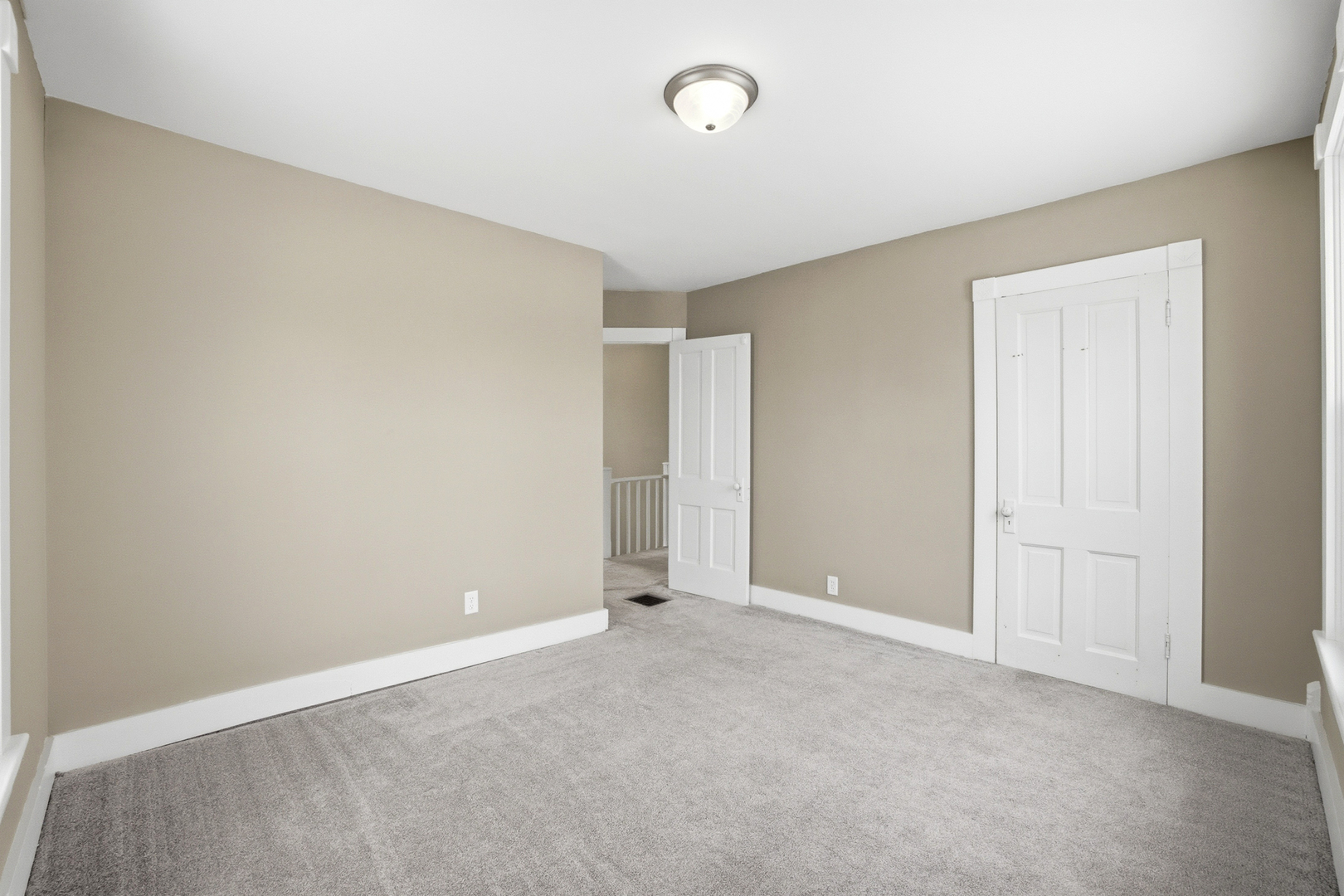 406 W Balsam Street, Forreston, IL 61030