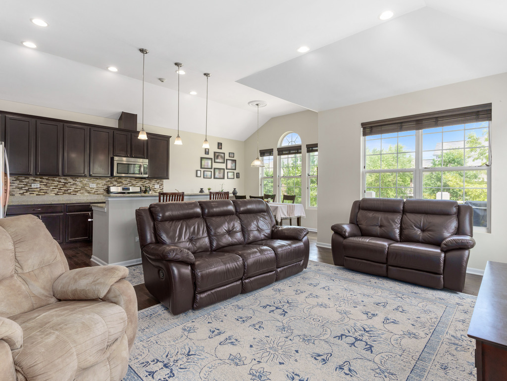 Naperville, IL 60540