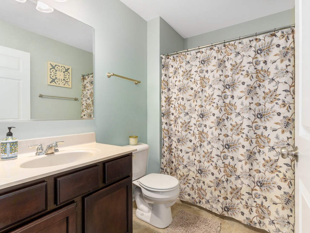 Naperville, IL 60540