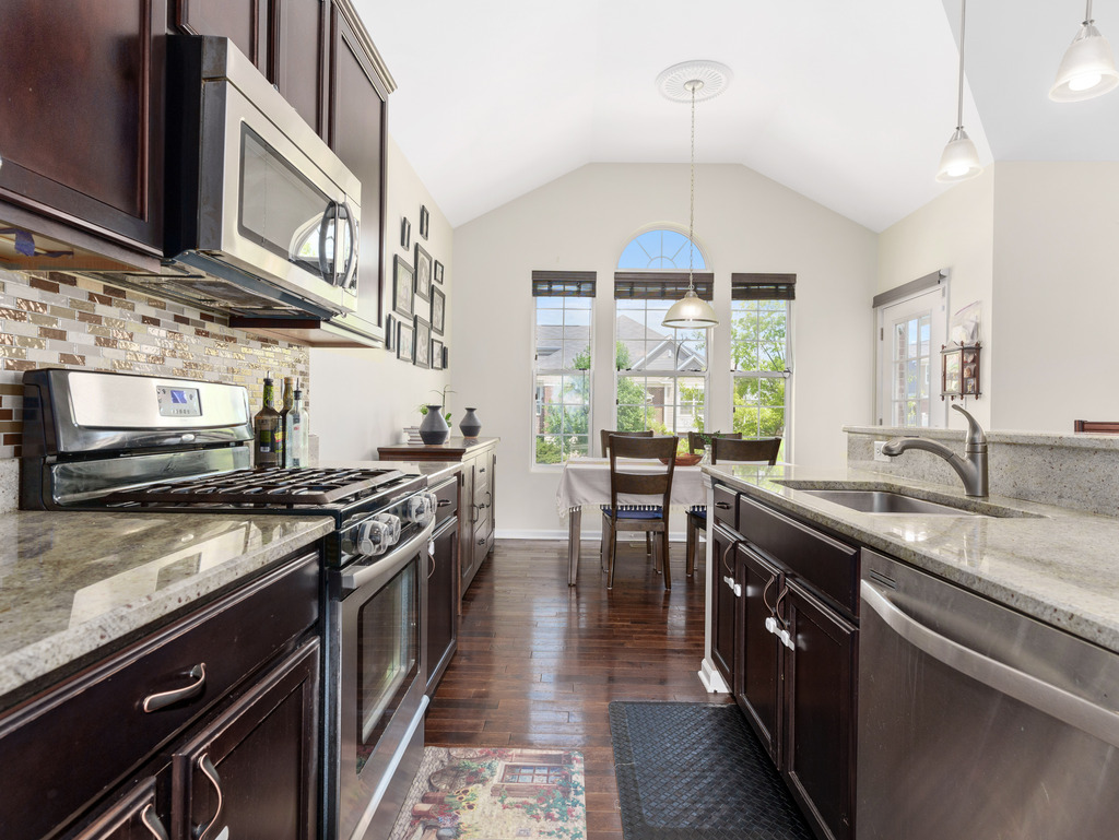 Naperville, IL 60540