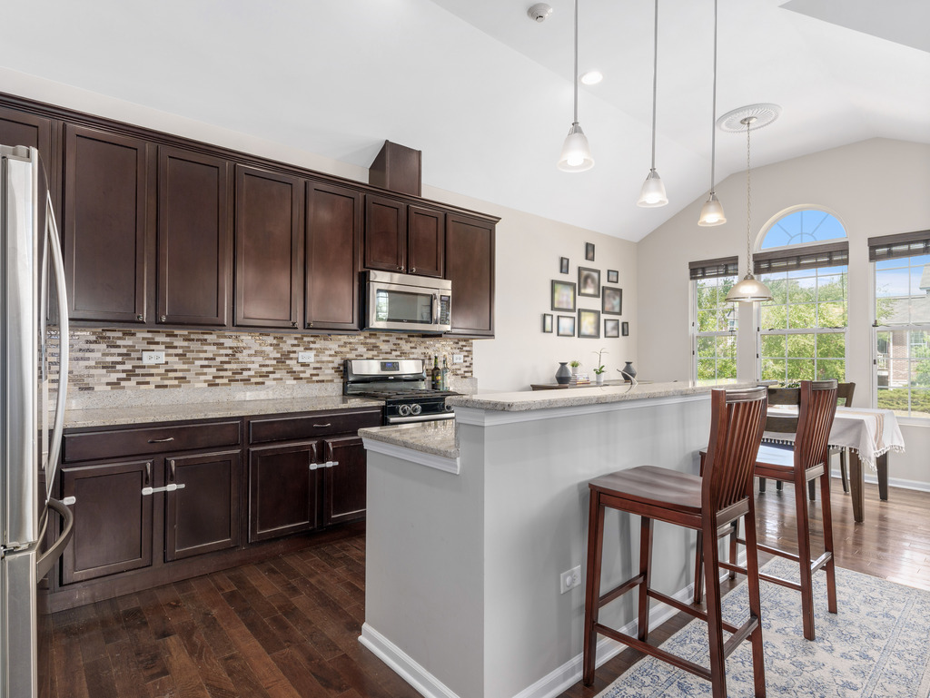 Naperville, IL 60540