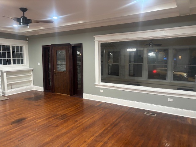 6932 S Calumet Avenue, Chicago, IL 60637