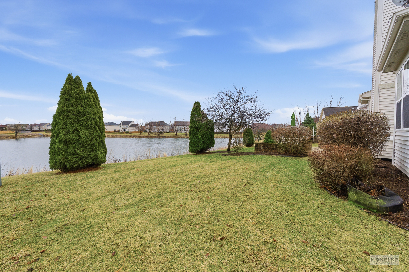 816 Colchester Drive, Oswego, IL 60543