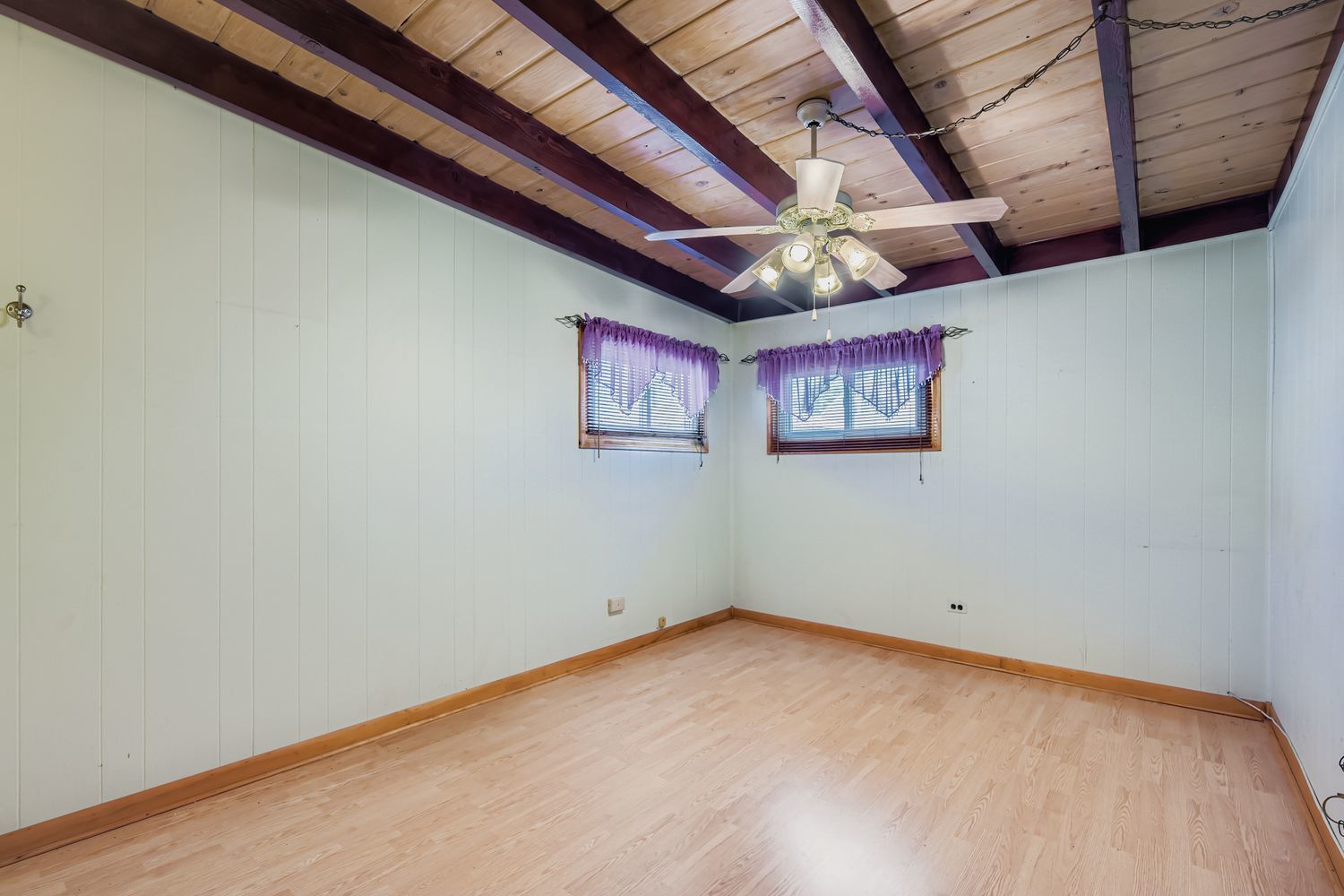 4857 S Lorel Avenue, Chicago, IL 60638