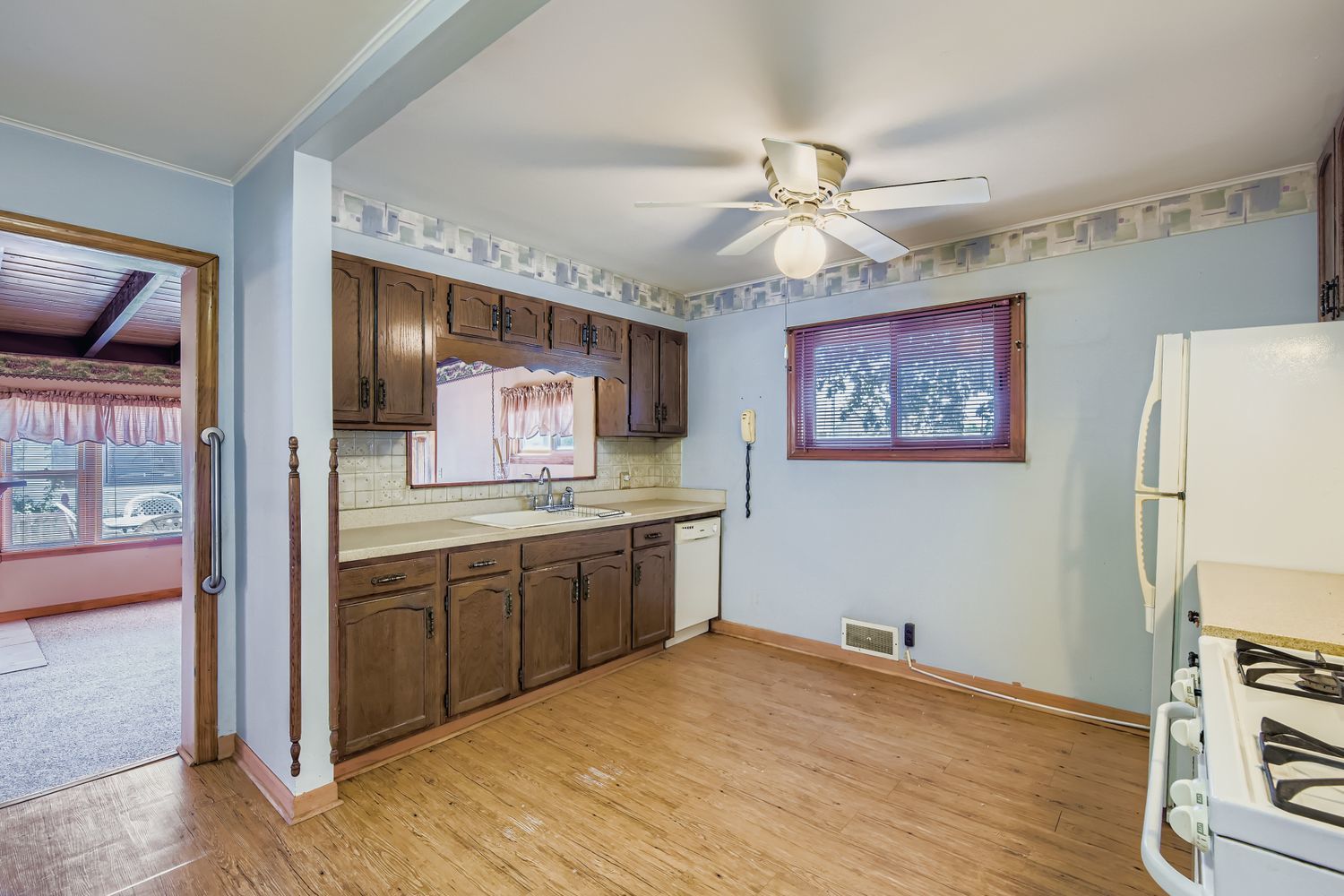 4857 S Lorel Avenue, Chicago, IL 60638