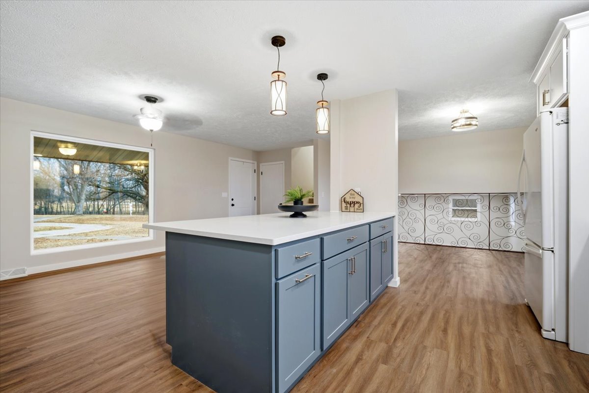 15795 E 2550 North Road, Hudson, IL 61748