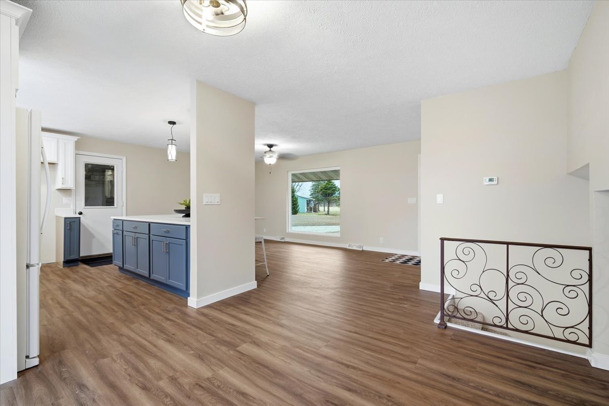 15795 E 2550 North Road, Hudson, IL 61748