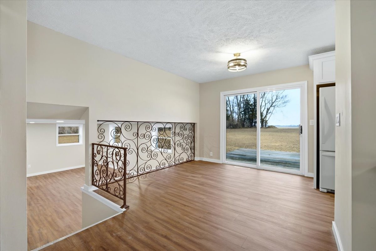 15795 E 2550 North Road, Hudson, IL 61748