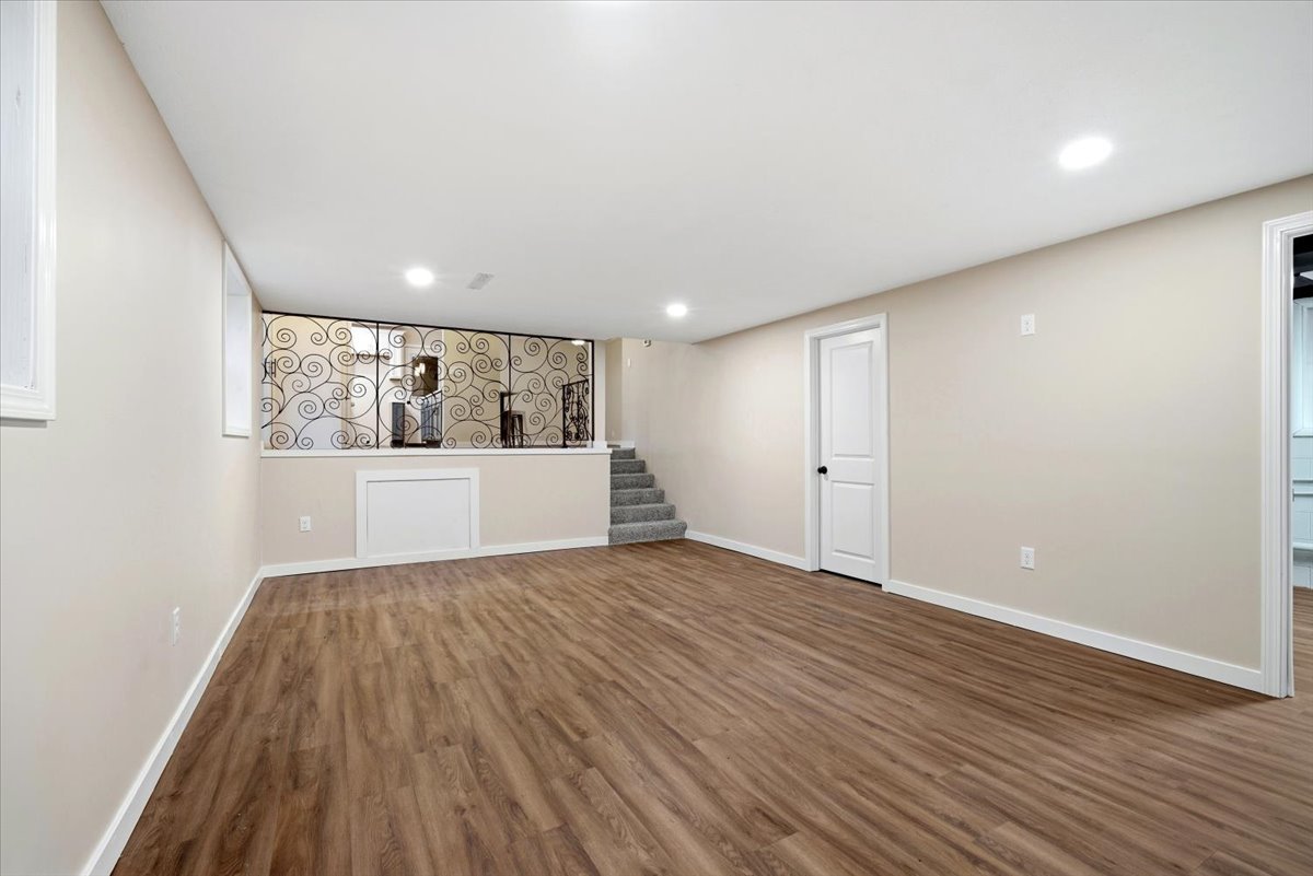 15795 E 2550 North Road, Hudson, IL 61748