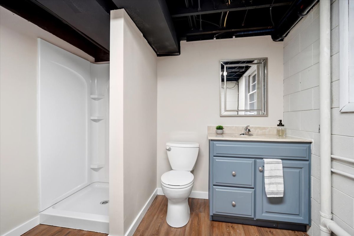 15795 E 2550 North Road, Hudson, IL 61748