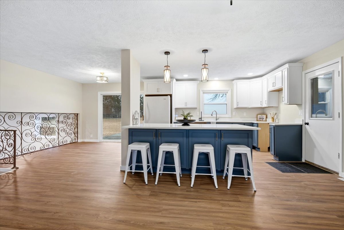 15795 E 2550 North Road, Hudson, IL 61748