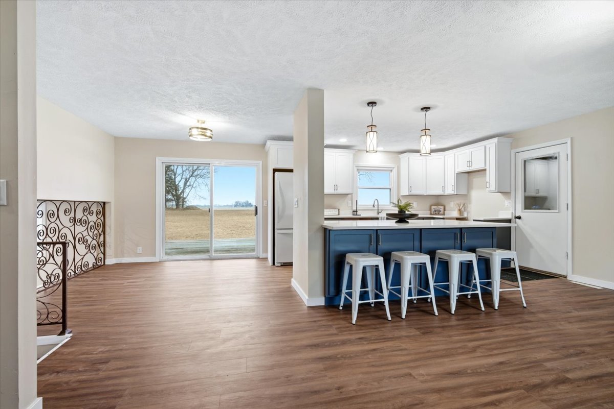 15795 E 2550 North Road, Hudson, IL 61748