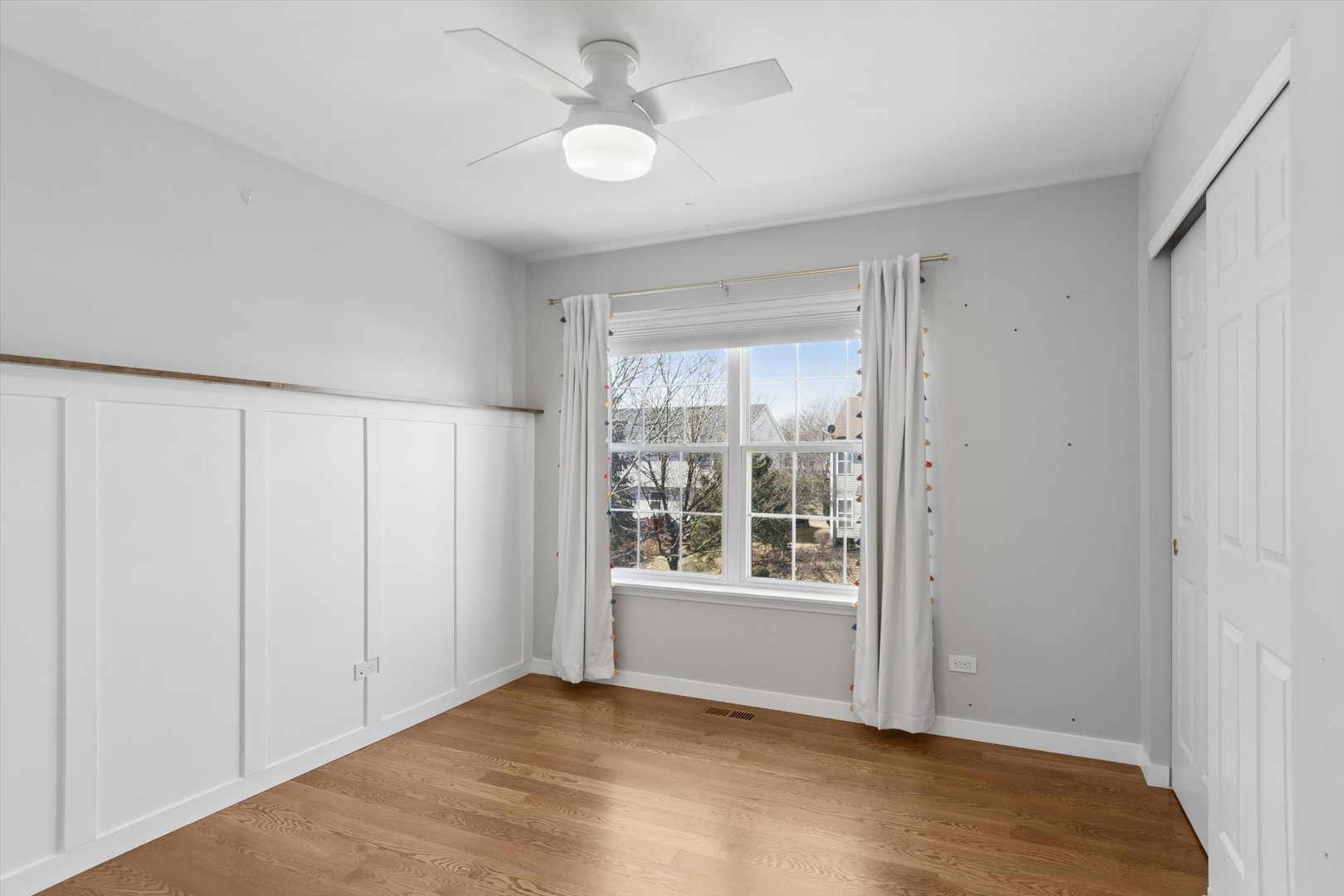 803 Lenox Avenue, Bolingbrook, IL 60490