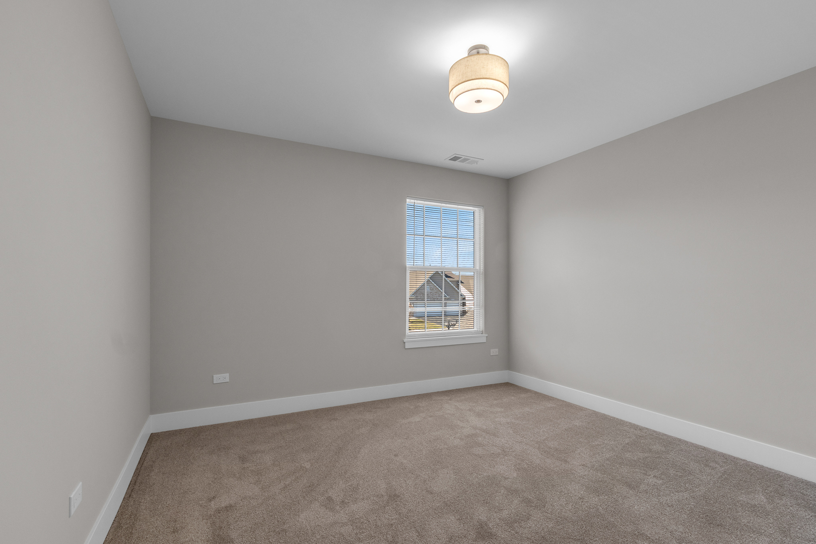 25653 S Bridle Path, Channahon, IL 60410