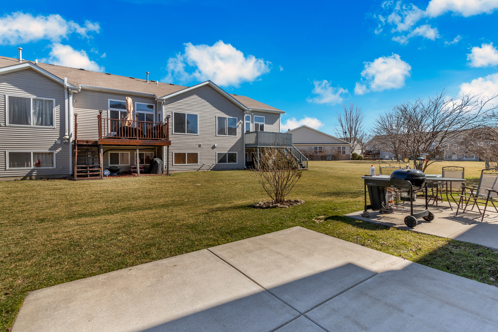 25653 S Bridle Path, Channahon, IL 60410