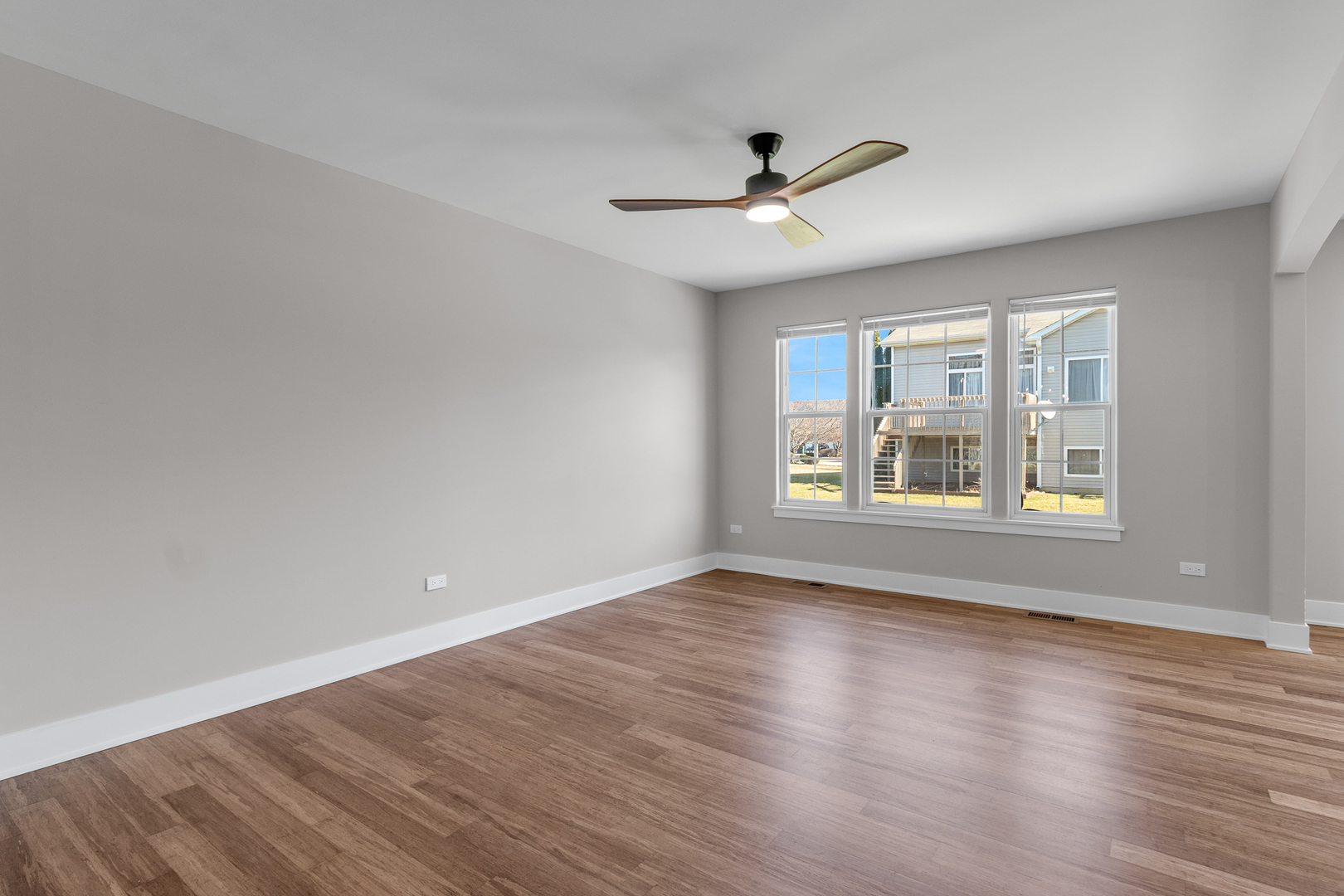 25653 S Bridle Path, Channahon, IL 60410