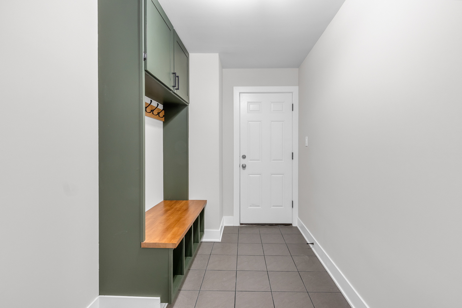 25653 S Bridle Path, Channahon, IL 60410