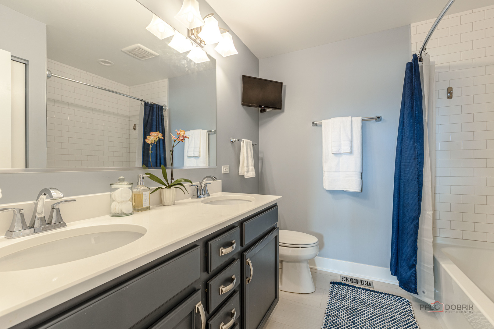 23264 N Pinehurst Drive, Kildeer, IL 60047