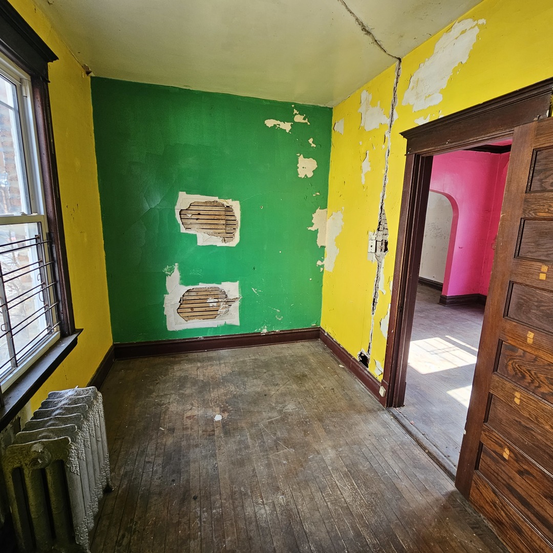 1932 S Ridgeway Avenue, Chicago, IL 60623