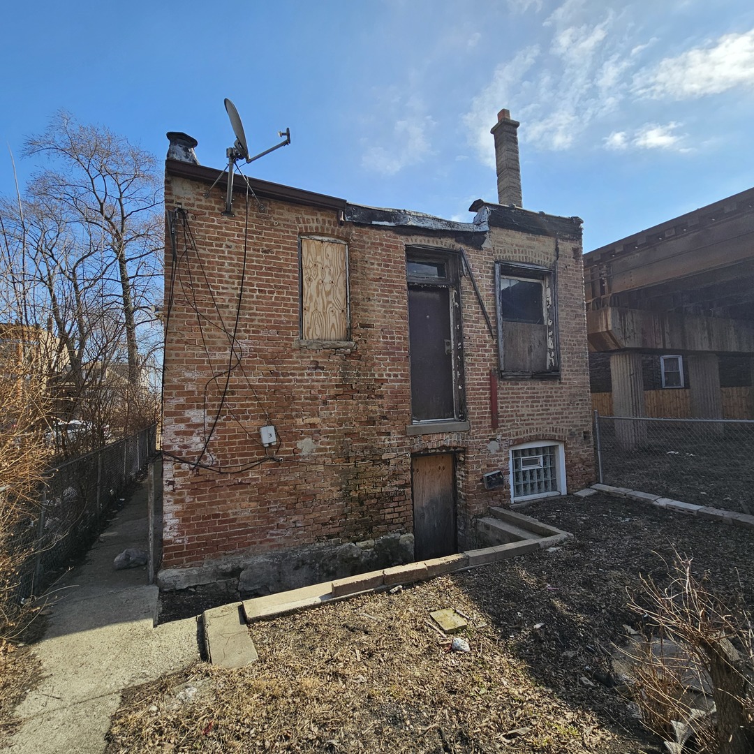 1932 S Ridgeway Avenue, Chicago, IL 60623