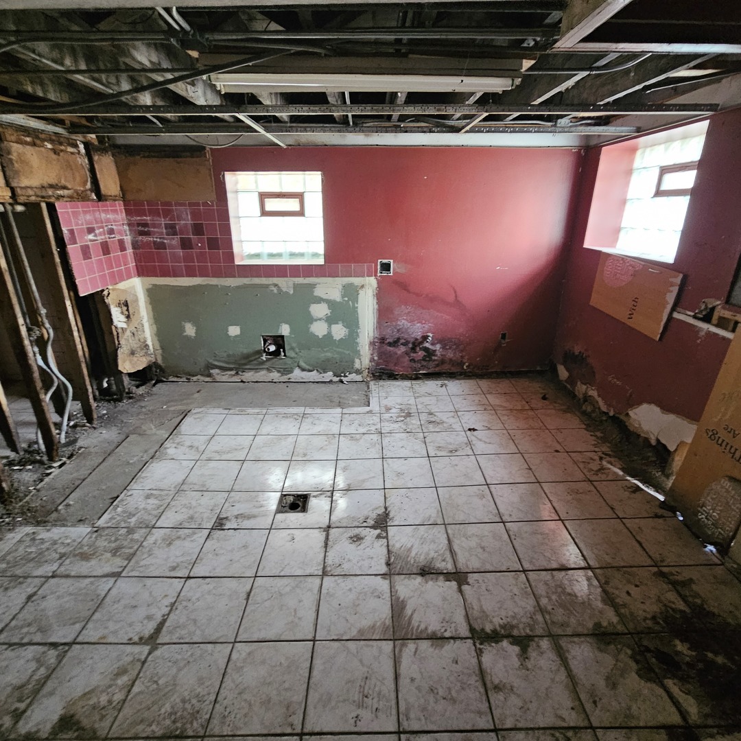 1932 S Ridgeway Avenue, Chicago, IL 60623