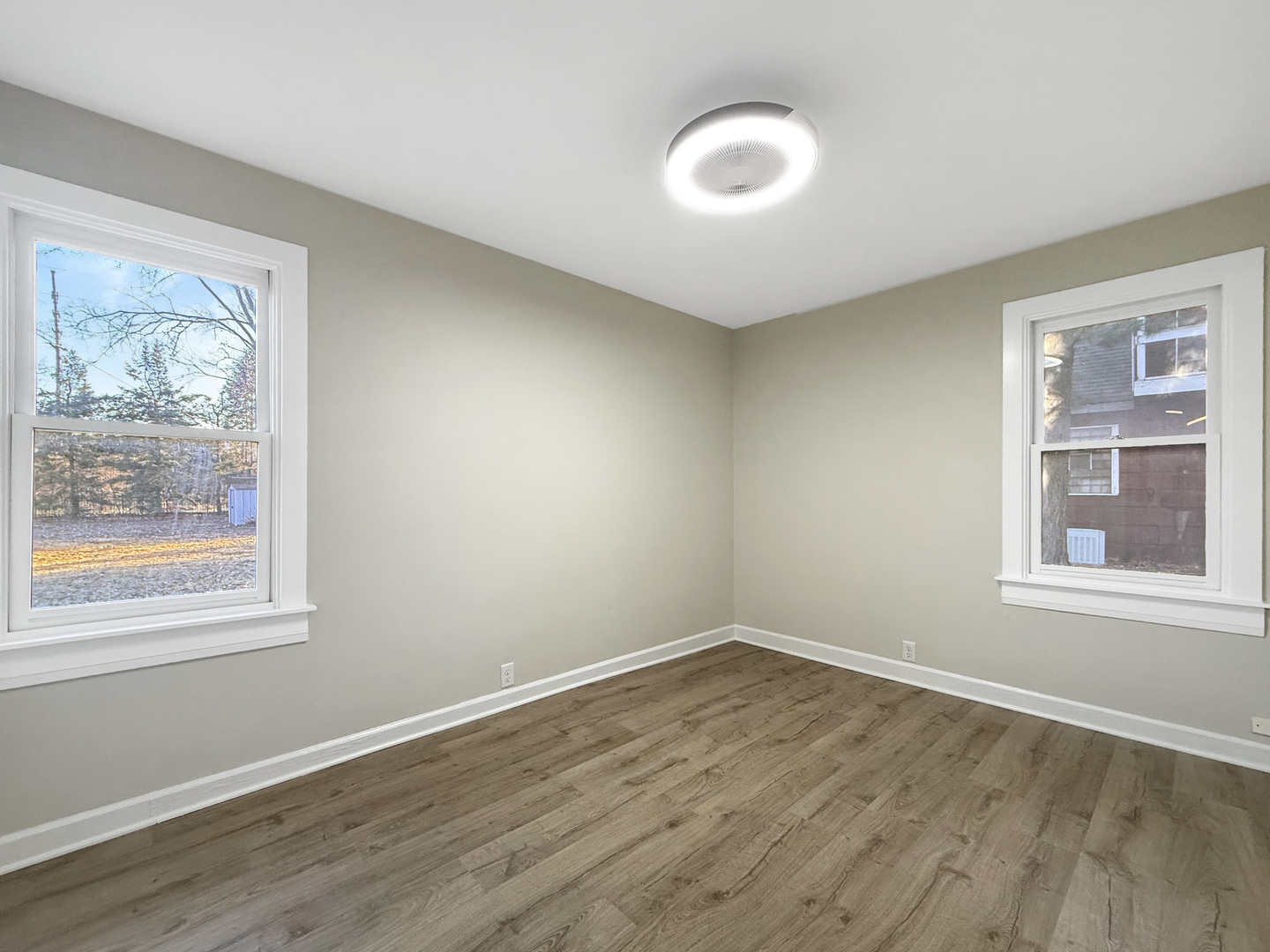 405 E Prairie Avenue, Lombard, IL 60148