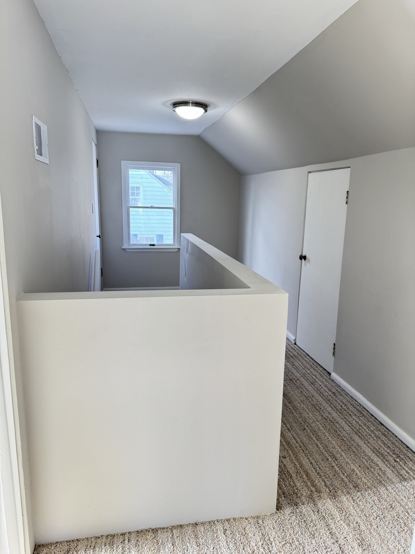 1616 Glenwood Avenue, Joliet, IL 60435