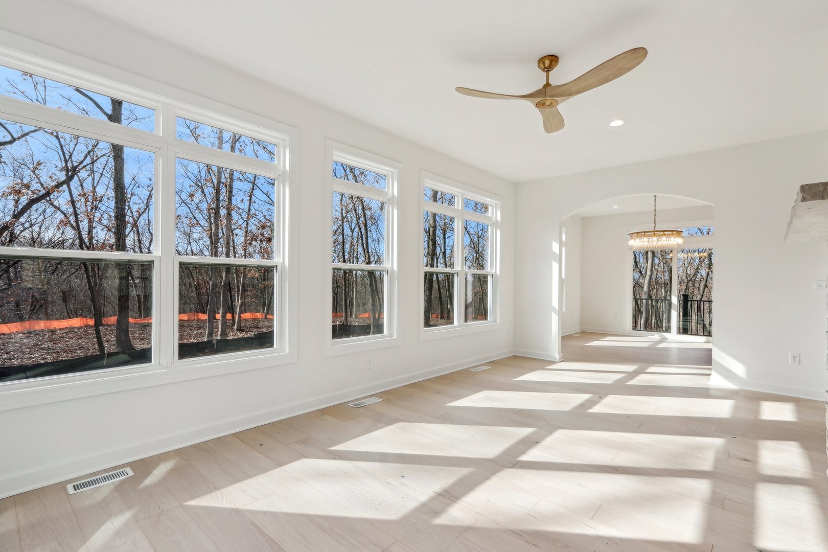 39W909 N Hathaway Lane, Geneva, IL 60134