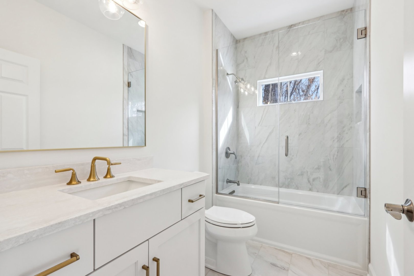 39W909 N Hathaway Lane, Geneva, IL 60134