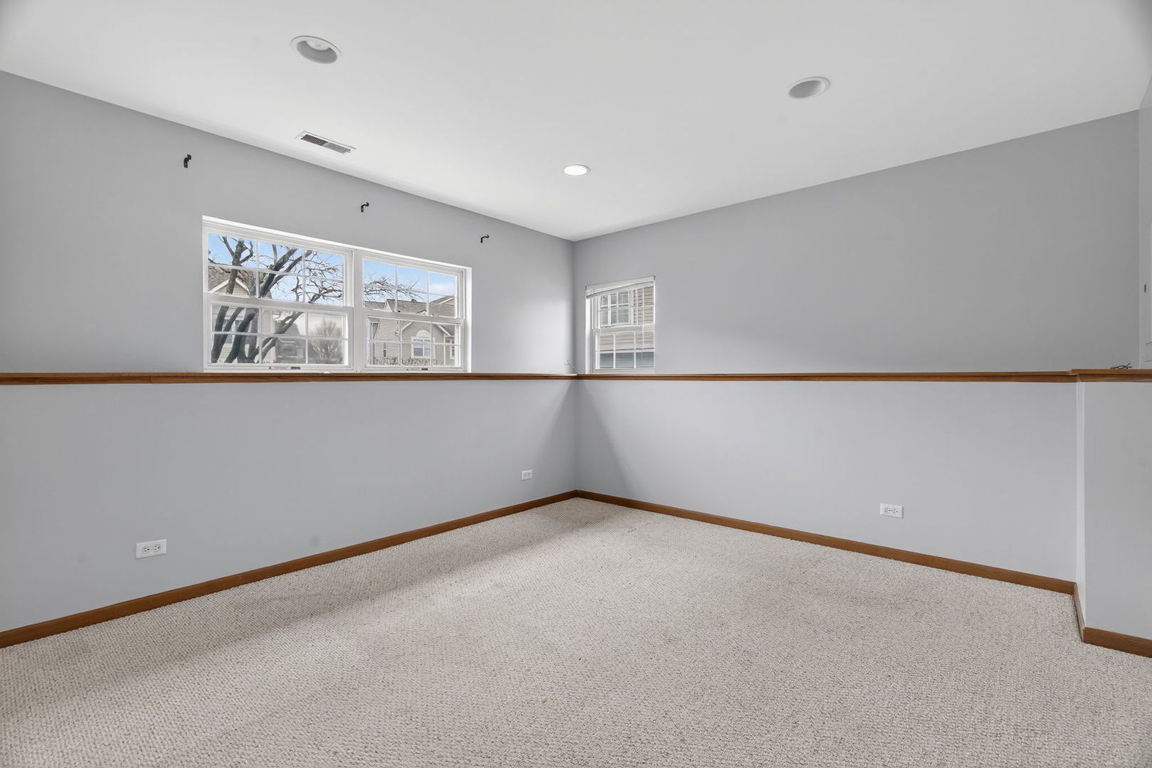 2750 shelly Lane, Aurora, IL 60504