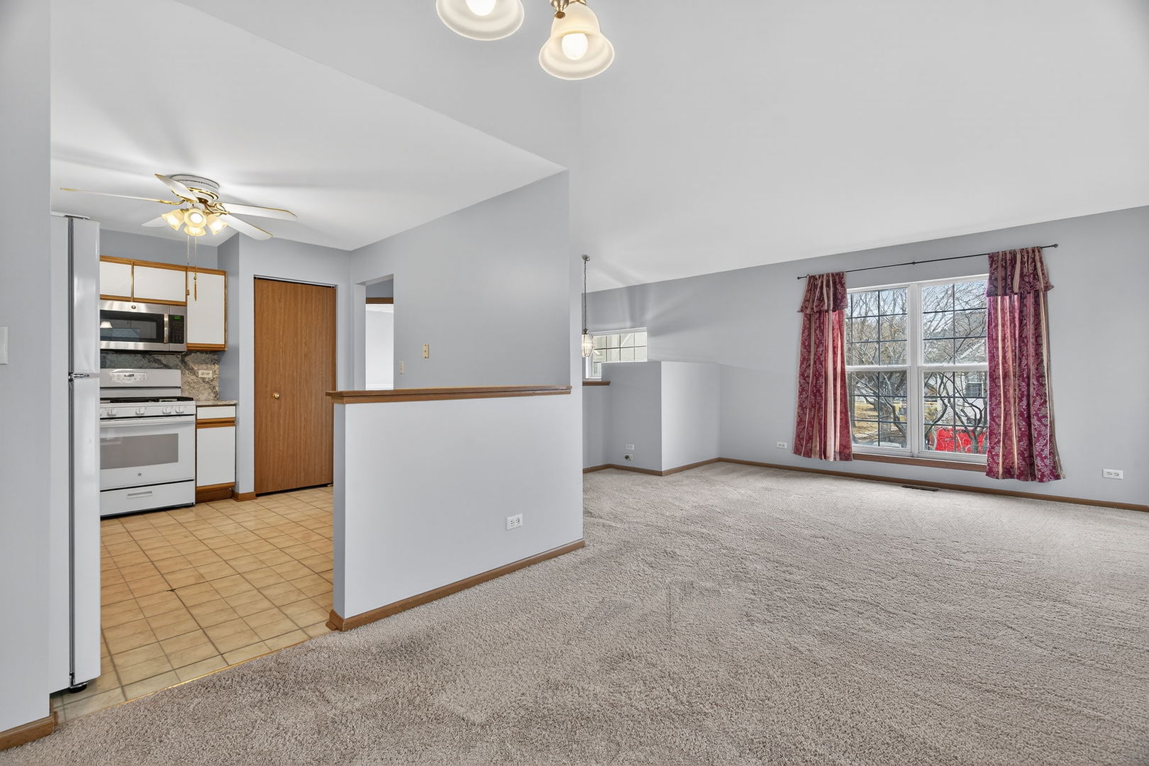 2750 shelly Lane, Aurora, IL 60504