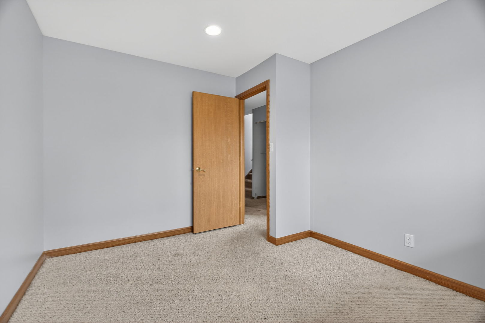 2750 shelly Lane, Aurora, IL 60504