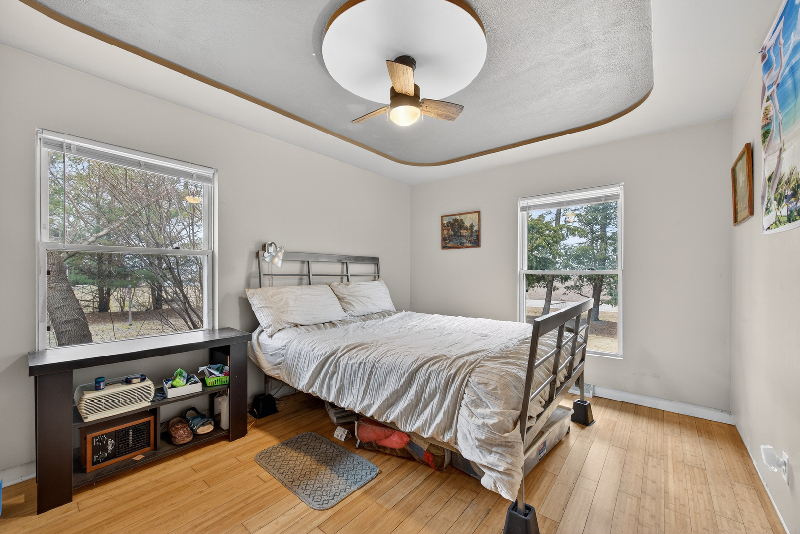 4 AMY Drive, Oswego, IL 60543