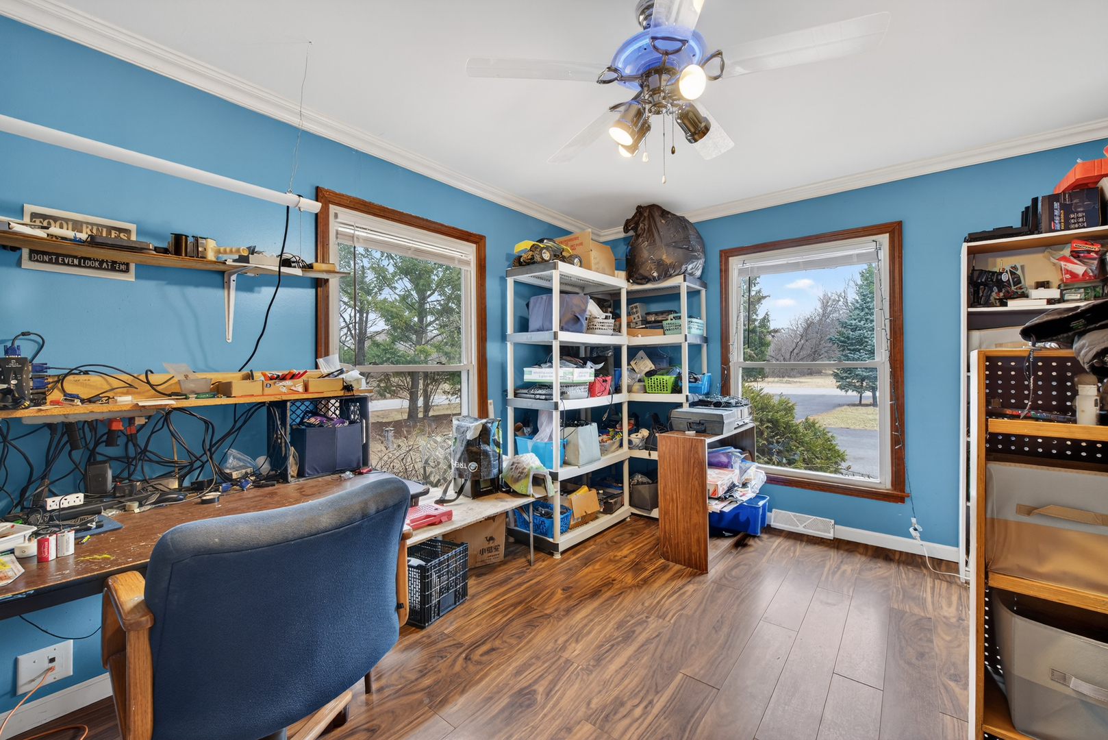 4 AMY Drive, Oswego, IL 60543