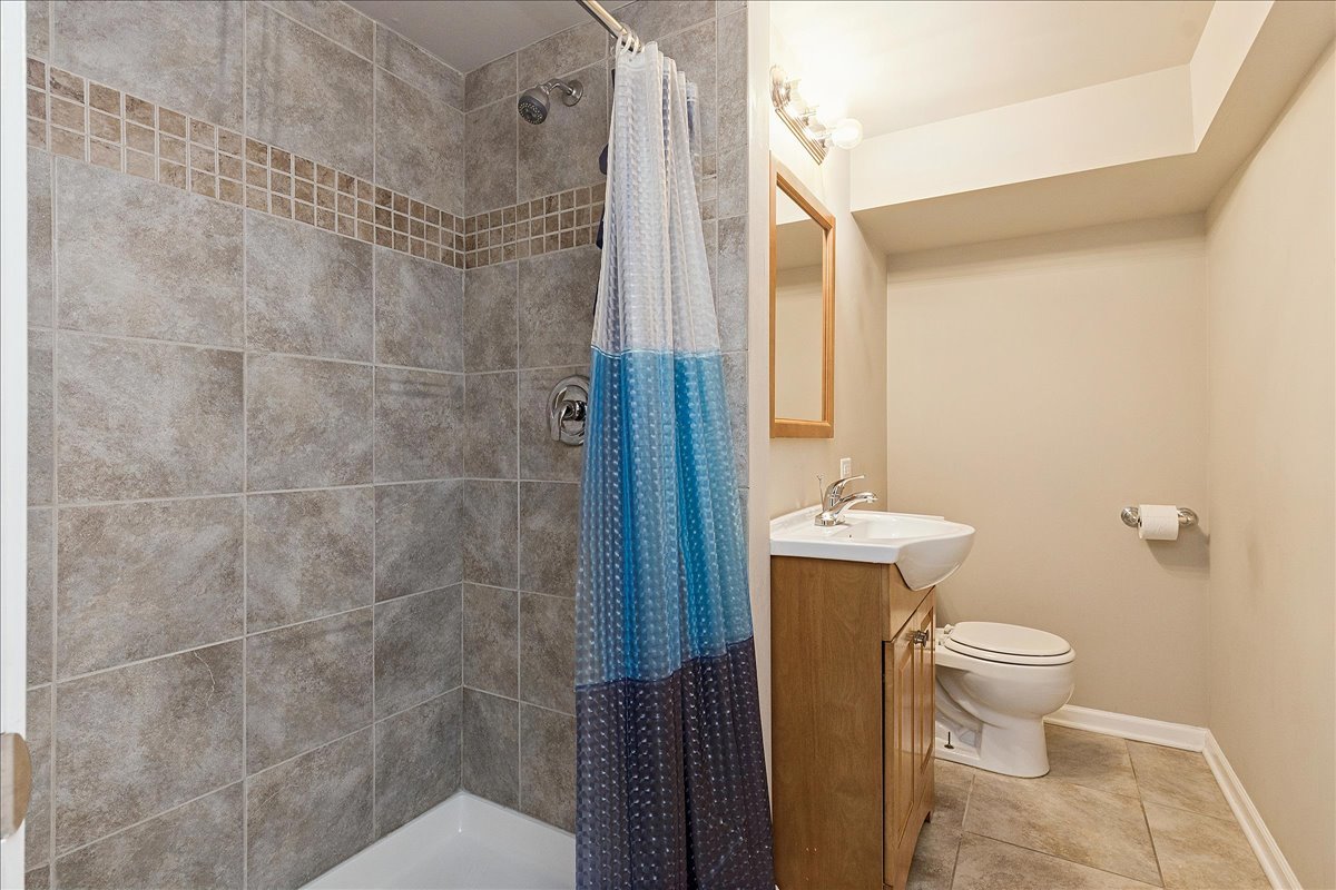 4301 Whitehall Lane, Richton Park, IL 60471