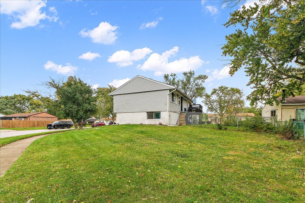 4301 Whitehall Lane, Richton Park, IL 60471