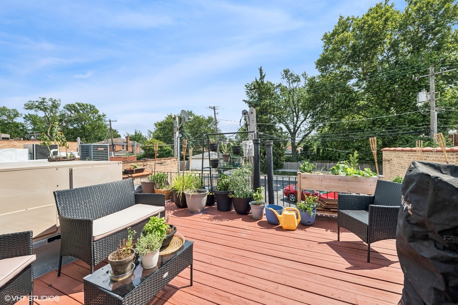 7017 North Avenue, Oak Park, IL 60302