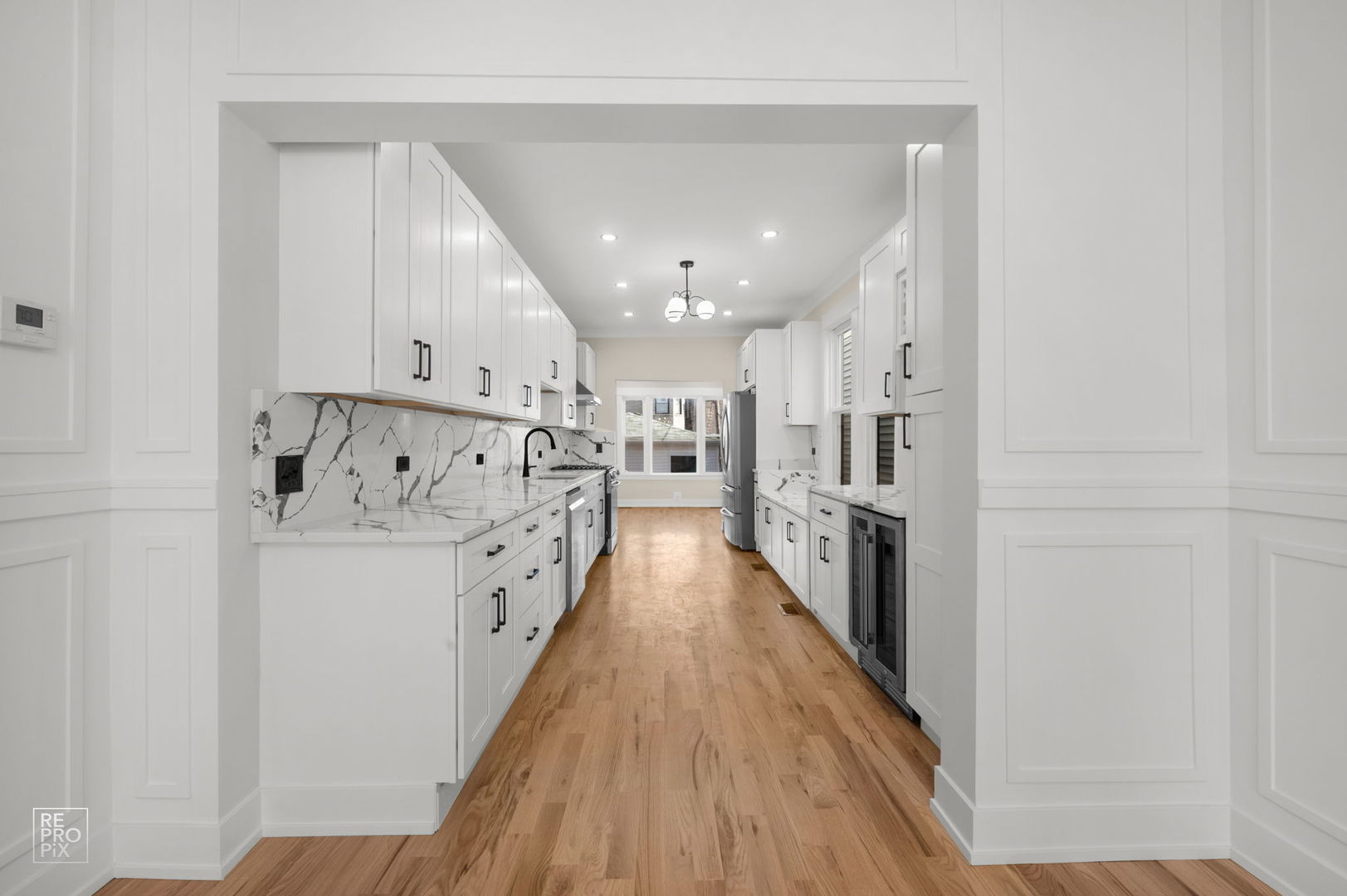 3641 N Hermitage Avenue, Chicago, IL 60613