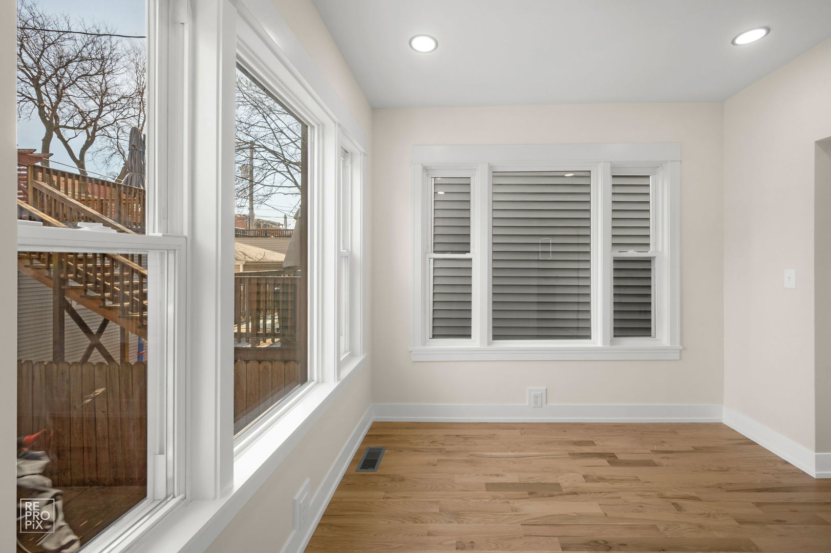 3641 N Hermitage Avenue, Chicago, IL 60613