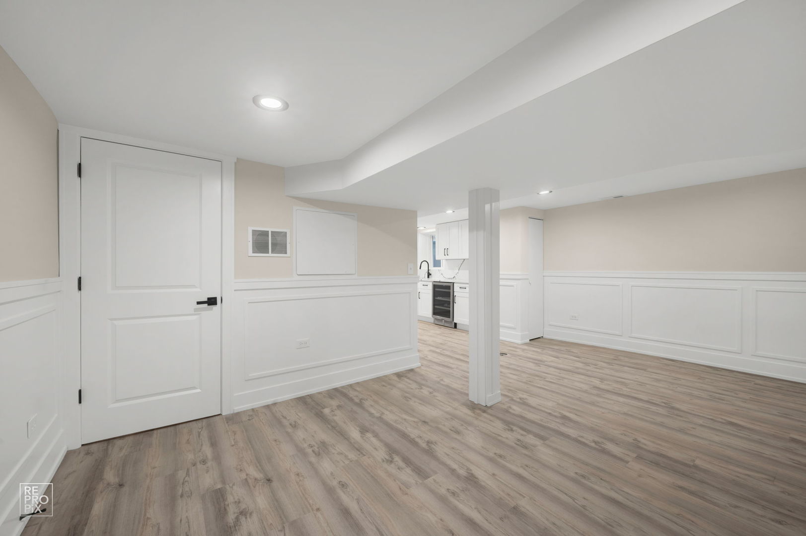 3641 N Hermitage Avenue, Chicago, IL 60613