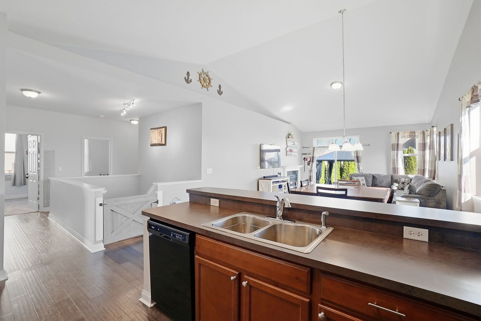 4620 Plymouth Avenue, Yorkville, IL 60560