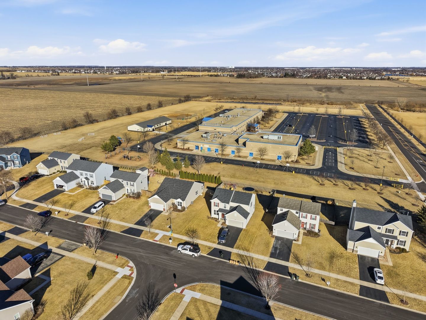 4620 Plymouth Avenue, Yorkville, IL 60560