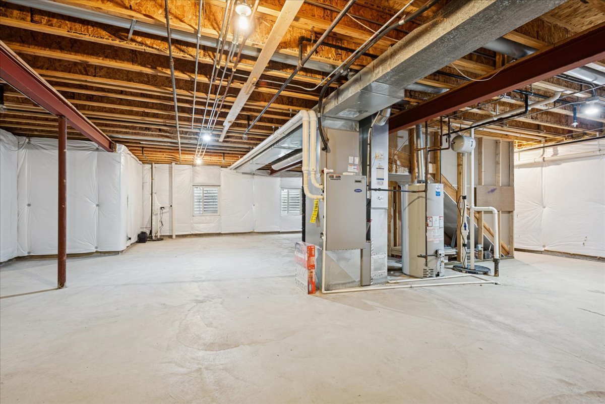 1715 White Oak Lane, Hoffman Estates, IL 60192