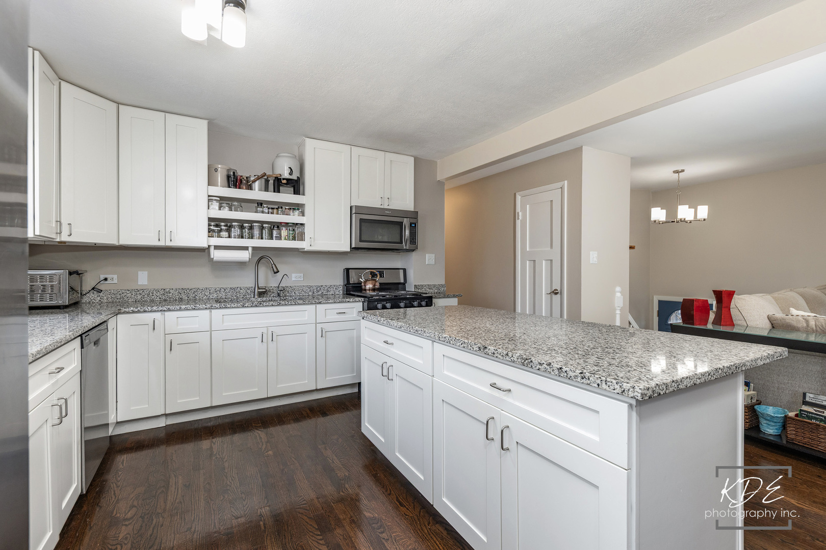 29W376 Wagner Road, Naperville, IL 60564