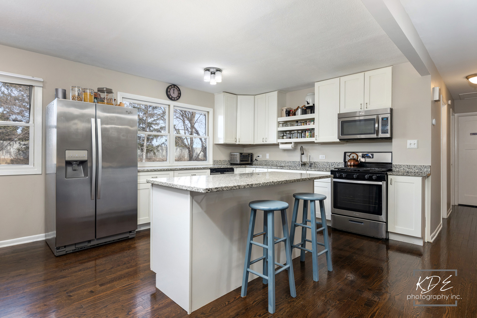 29W376 Wagner Road, Naperville, IL 60564