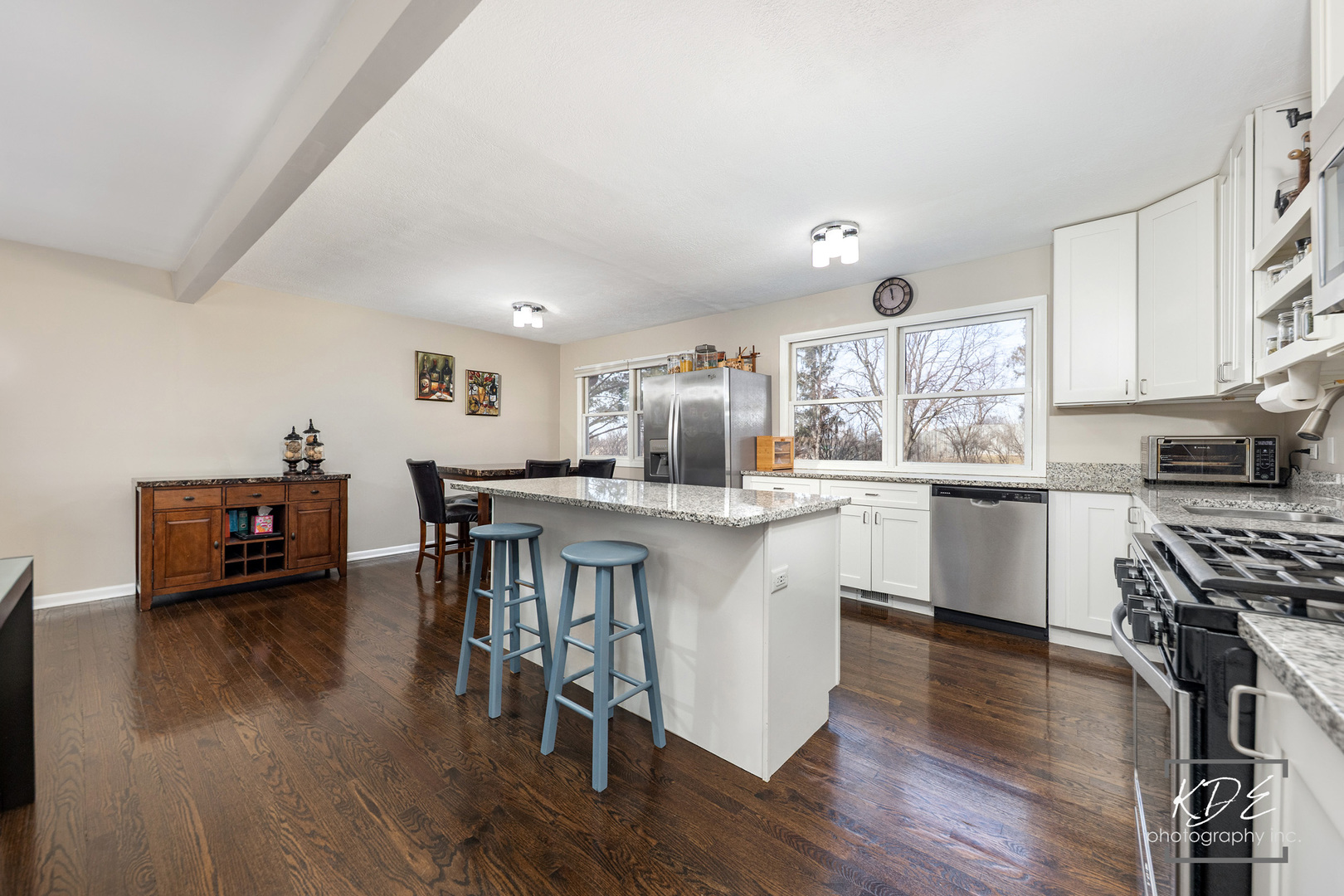 29W376 Wagner Road, Naperville, IL 60564