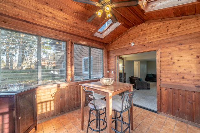 29W376 Wagner Road, Naperville, IL 60564